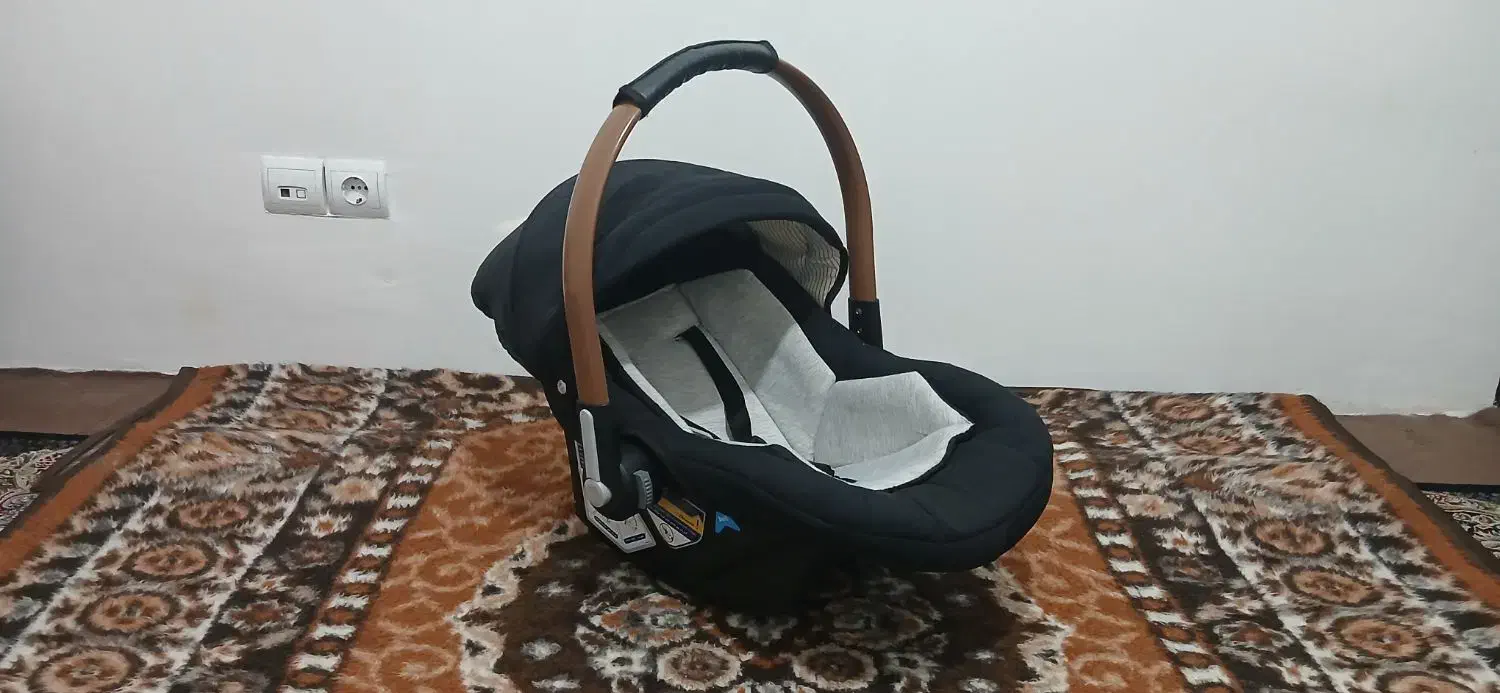 کریر در حد|کالسکه و لوازم جانبی|خوی, |دیوار