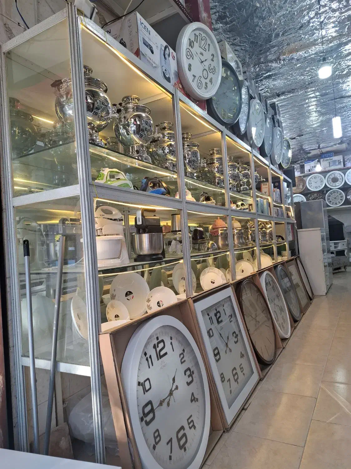 ویترین الومینیومی|فروشگاه و مغازه|کرمانشاه, |دیوار