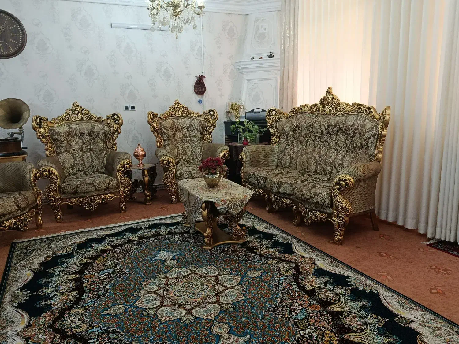 مبل|مبلمان خانگی و میز عسلی|آبیک, |دیوار