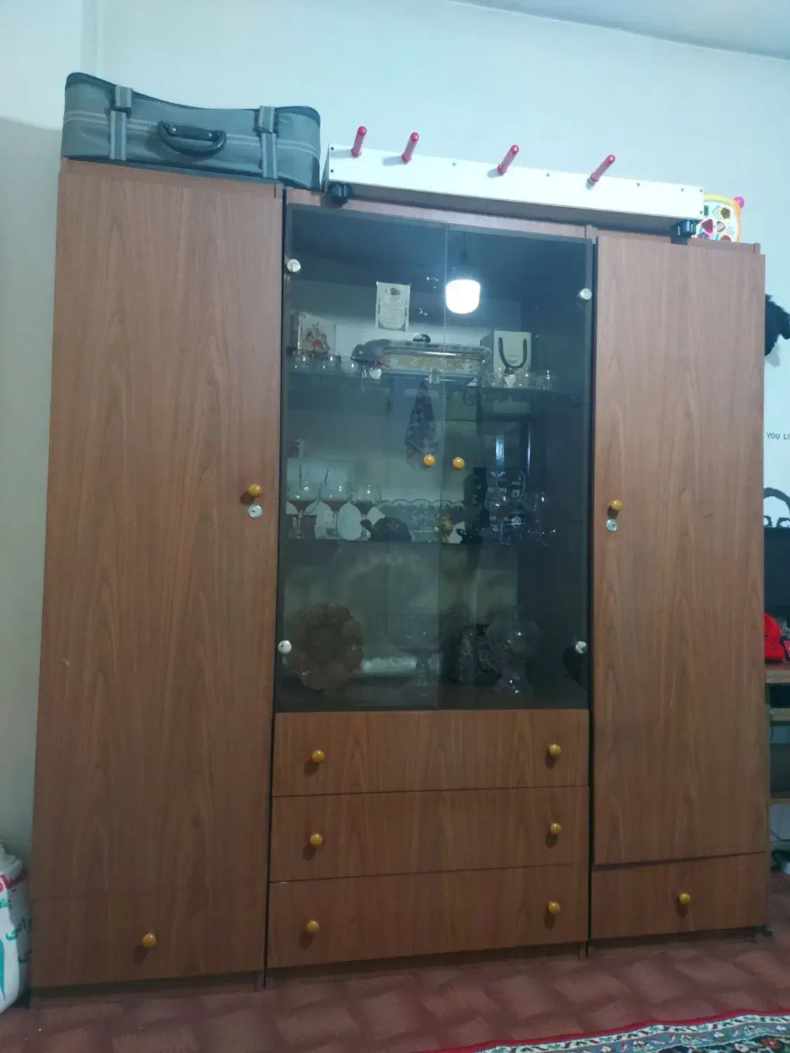 لوازم خانگی|بوفه، ویترین، کنسول|اسلامشهر, مظفریه|دیوار