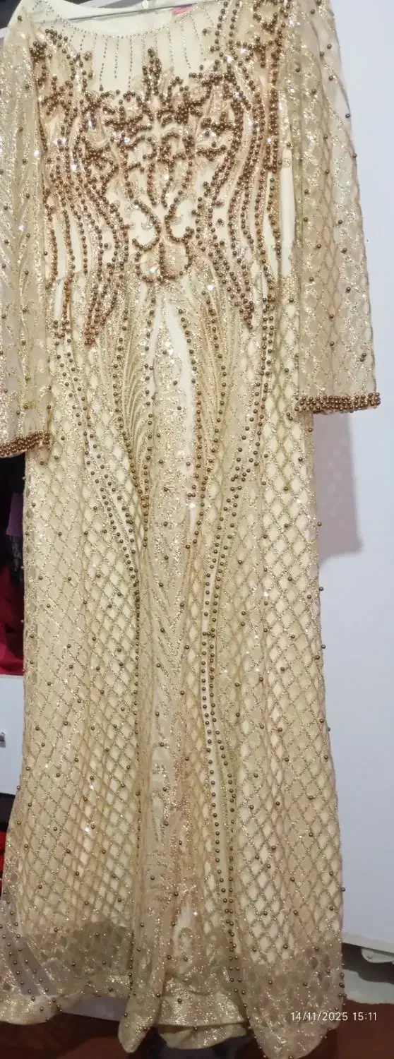 لباس مجلسی|لباس|ارومیه, |دیوار