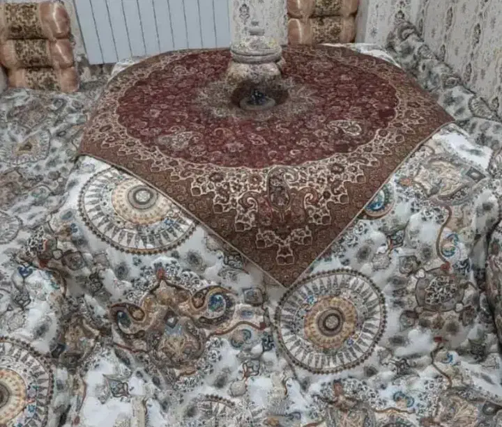 لحاف کرسی۲۷۰۰سایز ۳.۵+۳.۵نیازمندچرخکاردرشرکت آراس|رختخواب، بالش، پتو|سبزوار, امیر کبیر|دیوار