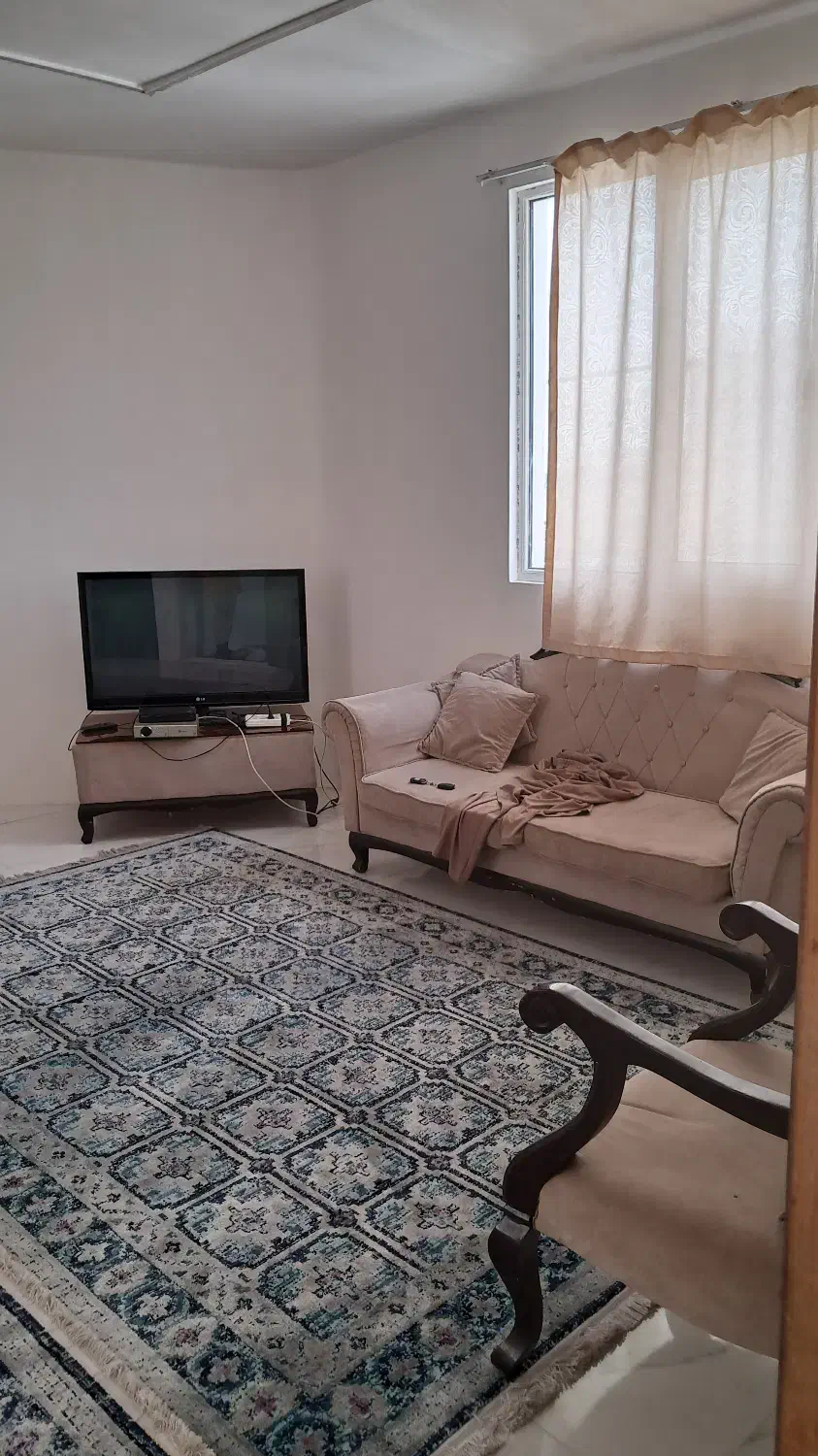 سوئیت مبله 80 متری نزدیک بیمارستان|اجارهٔ کوتاهمدت آپارتمان و سوئیت|ورامین, شهرک فاطمیه|دیوار