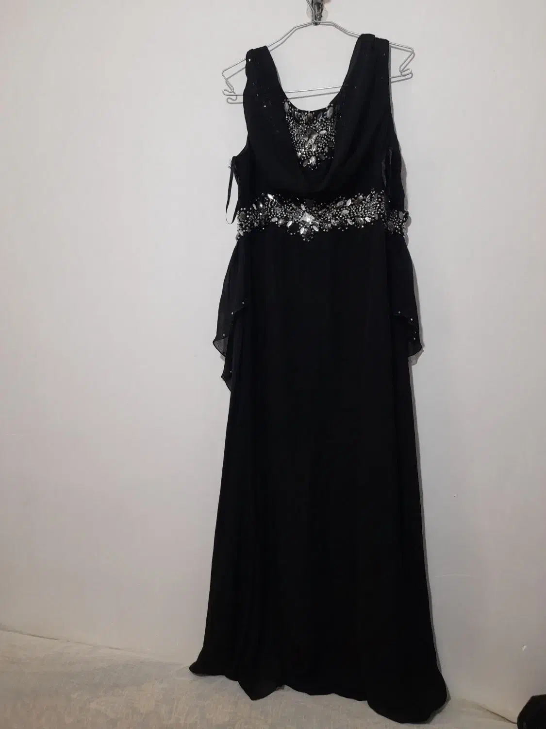 لباس|لباس|الوند, |دیوار