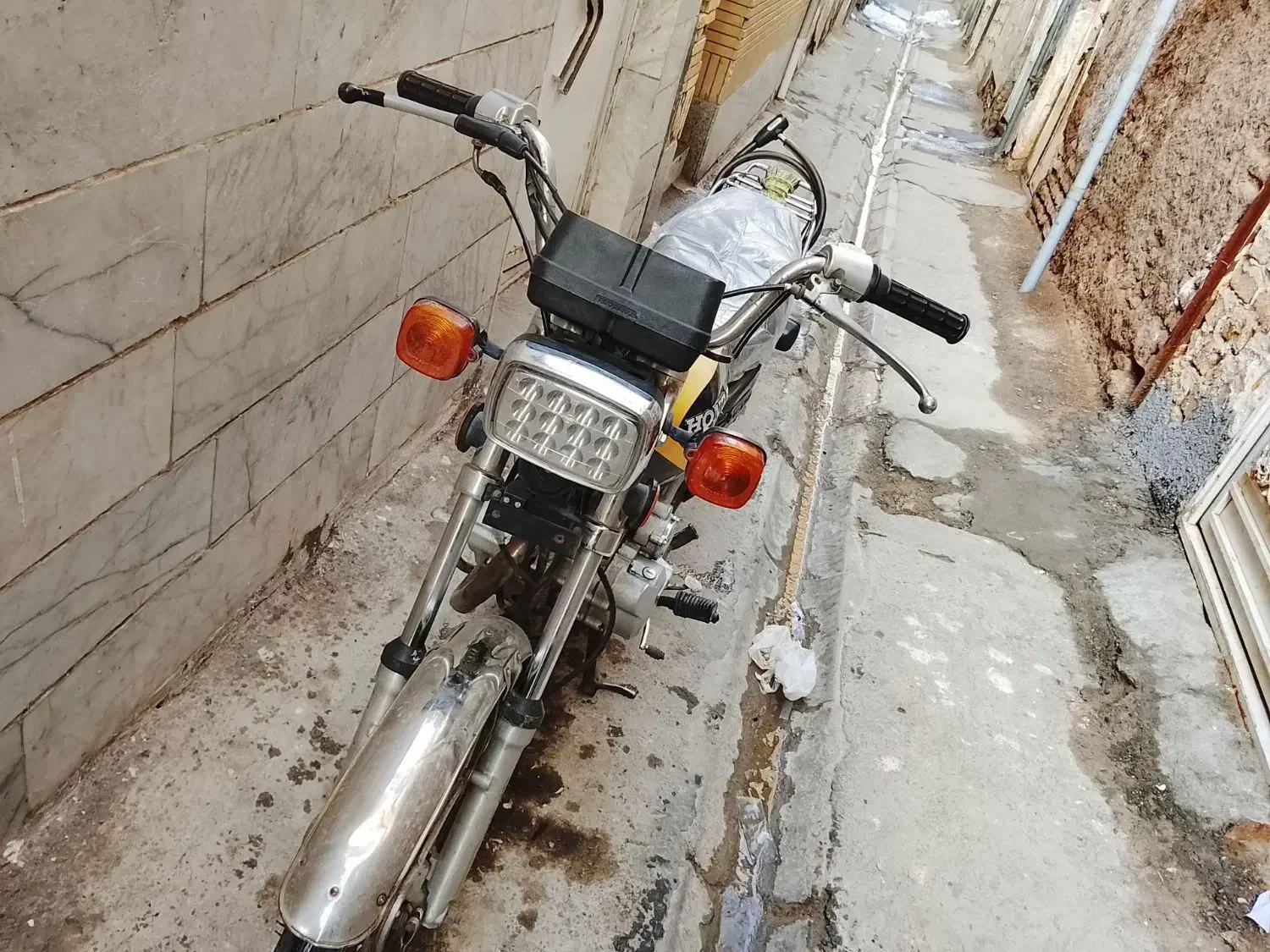 موتور هندا|موتورسیکلت|مشهد, کوی ولیعصر|دیوار