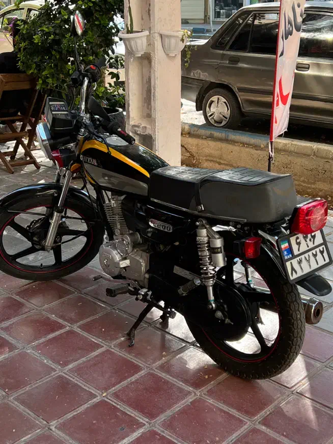 پرواز ۲۰۰ انژکتور|موتورسیکلت|شاهین‌شهر, مخابرات (شهید بهشتی)|دیوار