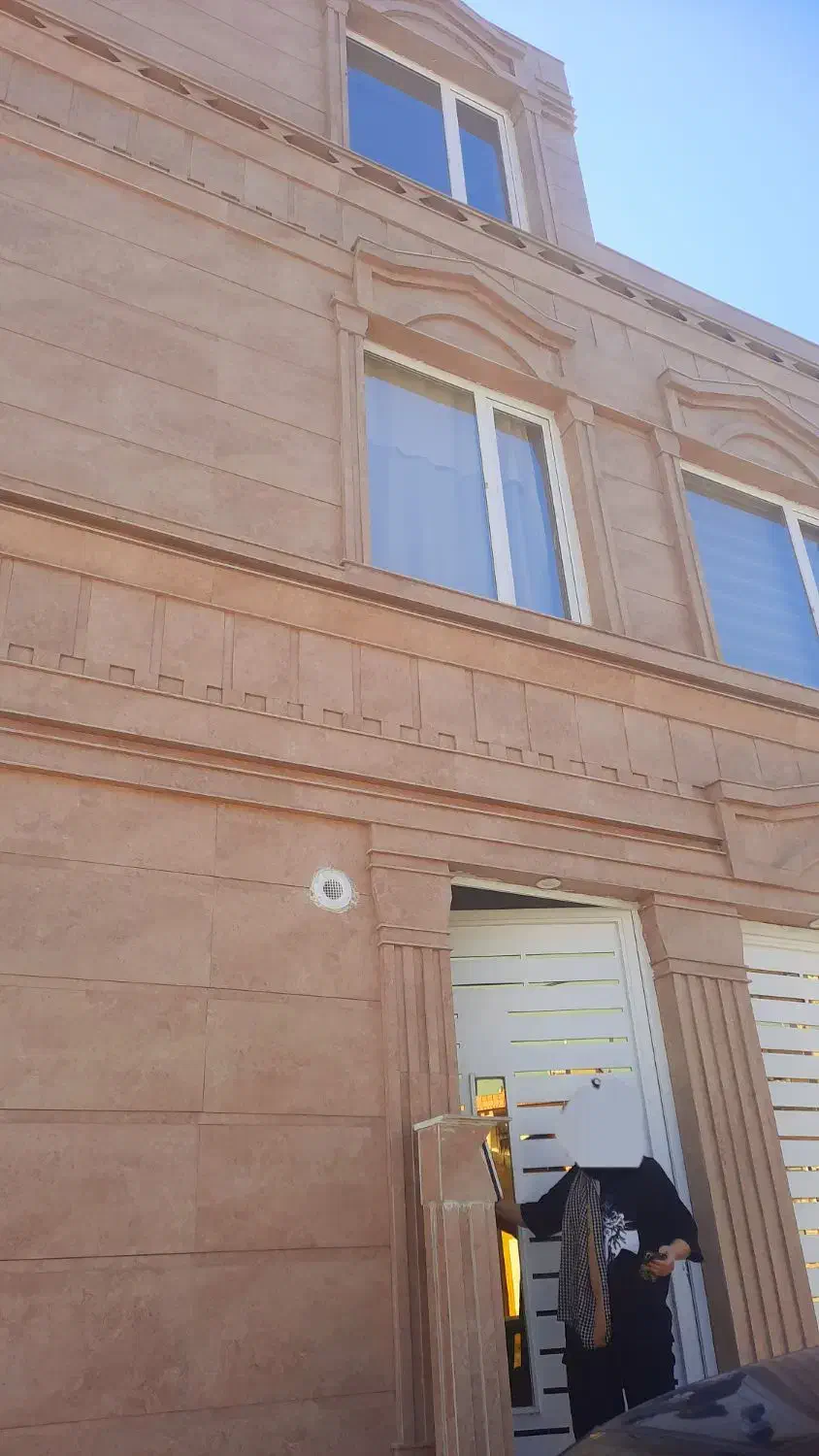 قصرشیرین ساختمان دو طبقه نوساز|فروش خانه و ویلا|قصرشیرین, |دیوار