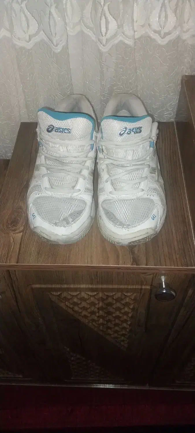 کتونی اورجینال اصل|کیف، کفش، کمربند|دورود, |دیوار