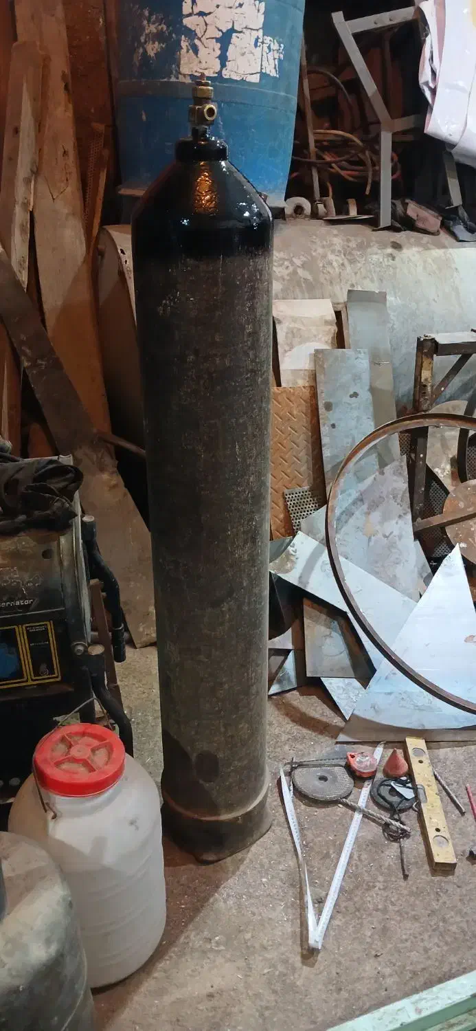 کپسول اکسیژن هوا ۴۰ کیلویی روسی|ابزارآلات|قرچک, فردیس|دیوار