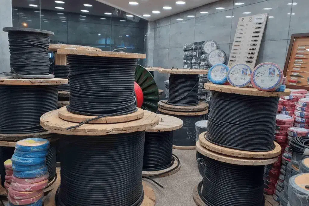 فروش انواع سیم و کابل با قیمت رقابتی|مصالح و تجهیزات ساختمان|تهران, فردوسی|دیوار