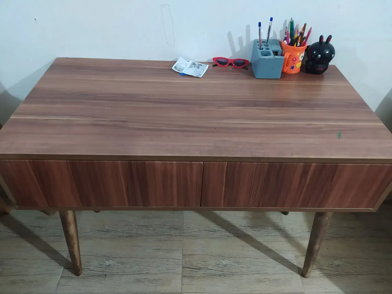 میز تخریر|میز تحریر و کامپیوتر|شیراز, شهرک صدا و سیما|دیوار