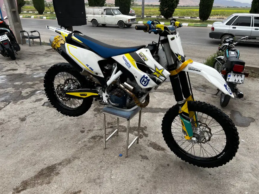 Husqvarna|موتورسیکلت|بجنورد, |دیوار
