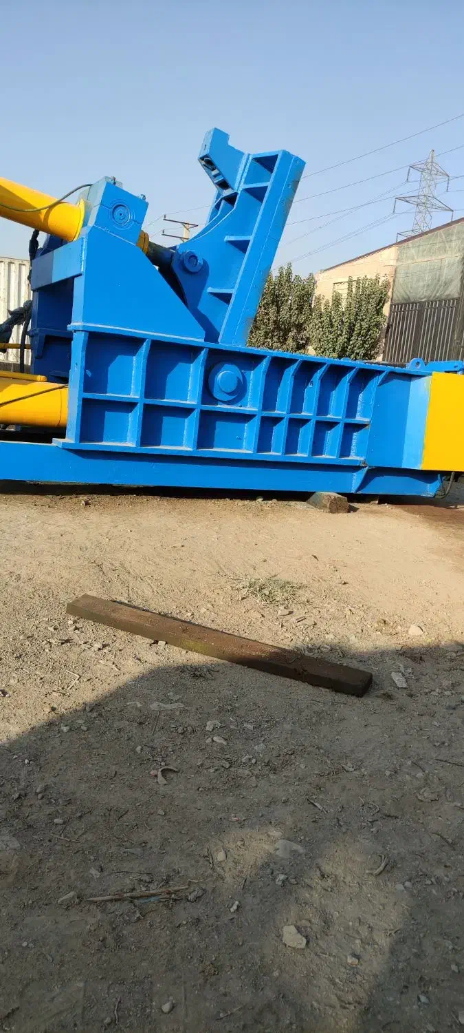 پرس اهن مچاله کن اهن ضد سایش|ماشینآلات صنعتی|هشتگرد, سیف آباد|دیوار