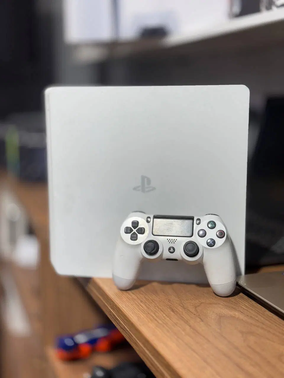 ps4 تمیز|کنسول، بازی ویدئویی و آنلاین|قم, حاج زینل|دیوار