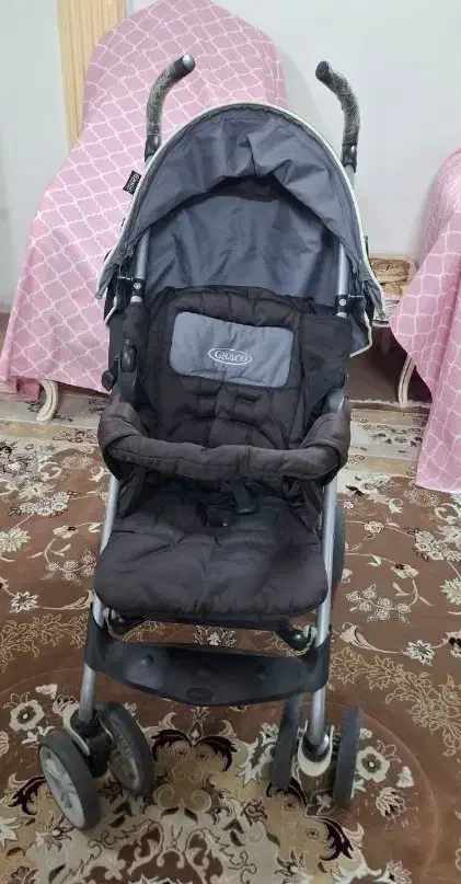 کالسکه خارجی درحد نو تمیز|کالسکه و لوازم جانبی|اسلام‌شهر, شهرک امام حسین (میان آباد)|دیوار