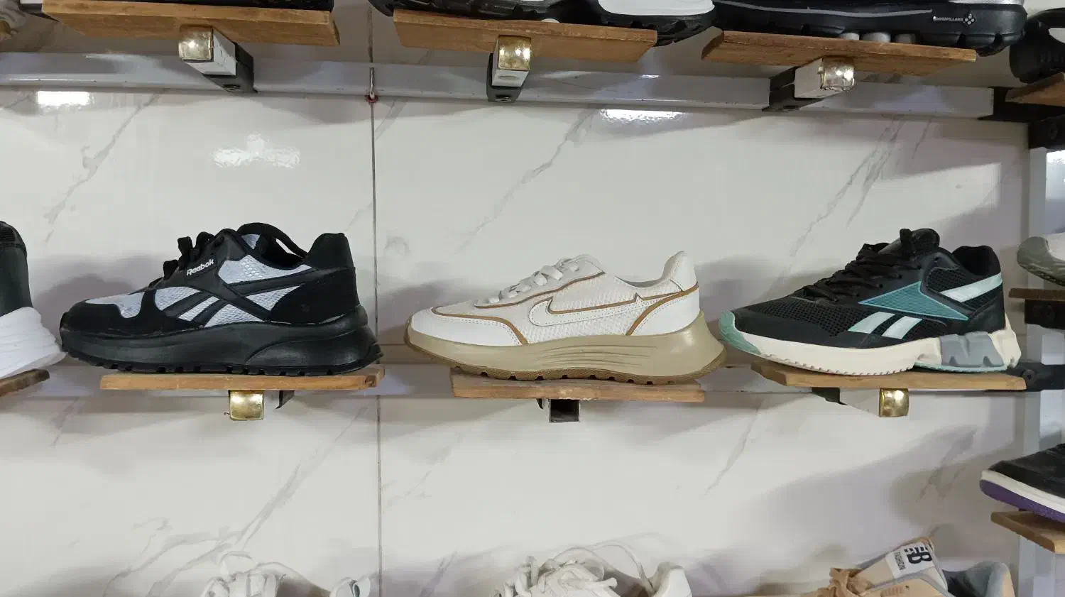 کفش بسکتبال لژدار|ورزش‌های توپی|سبزوار, شهرک ابوذر|دیوار