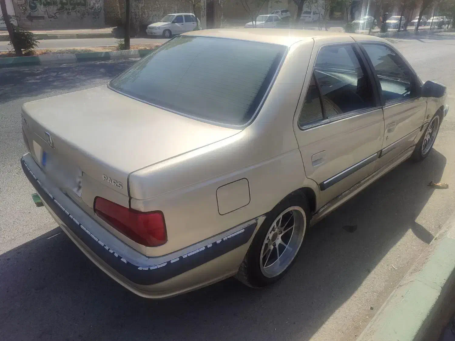 پرشیا مدل 79|خودرو سواری و وانت|کرج, ساسانی (قلمستان)|دیوار