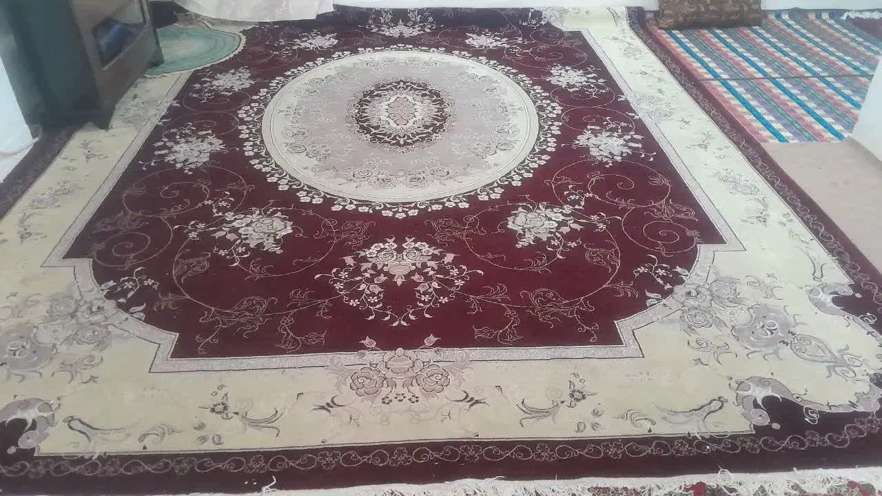 قالی|فرش|نجف‌آباد, باغ ملی|دیوار