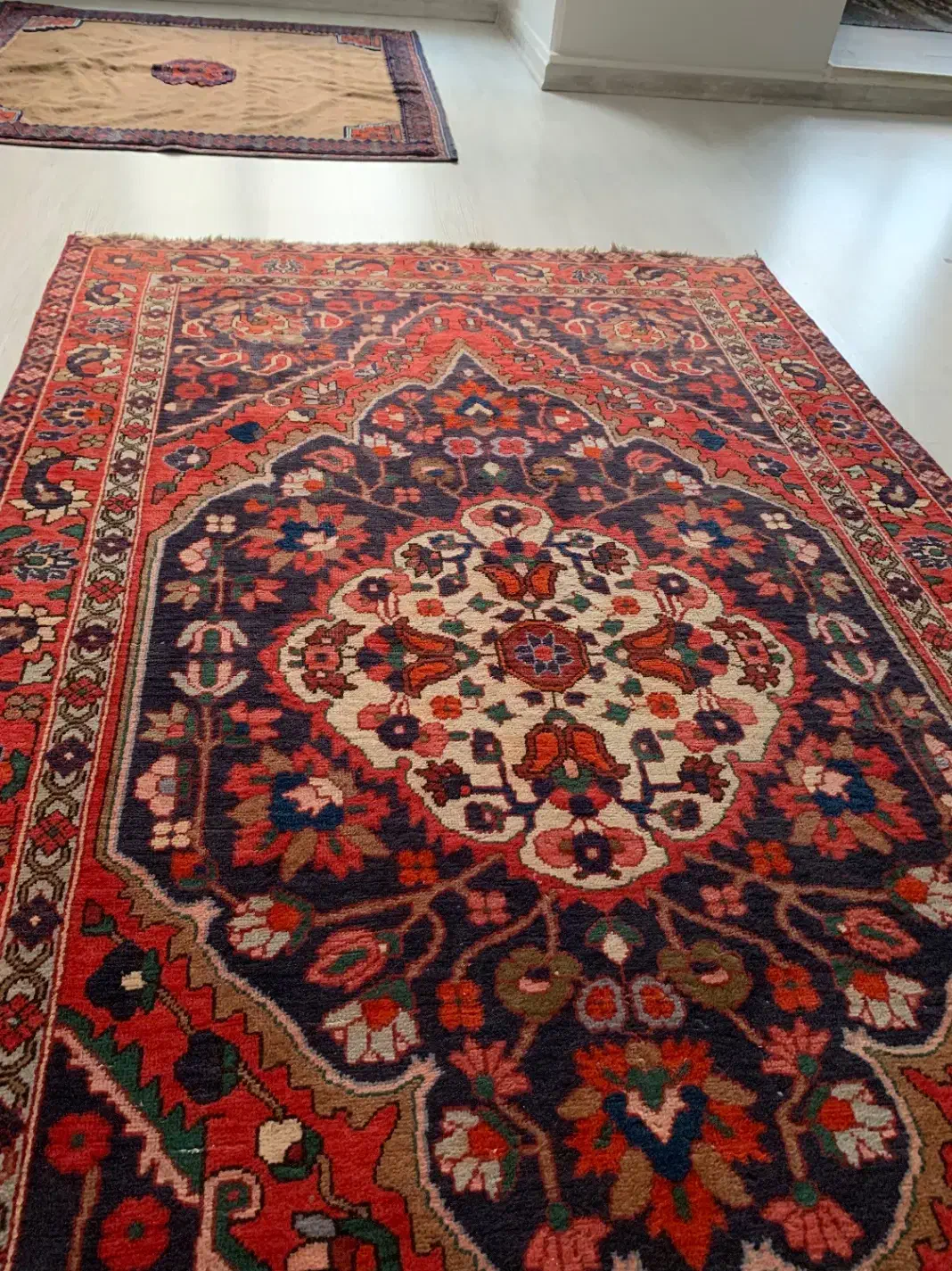 فرش دستباف|فرش|تهران, دبستان|دیوار