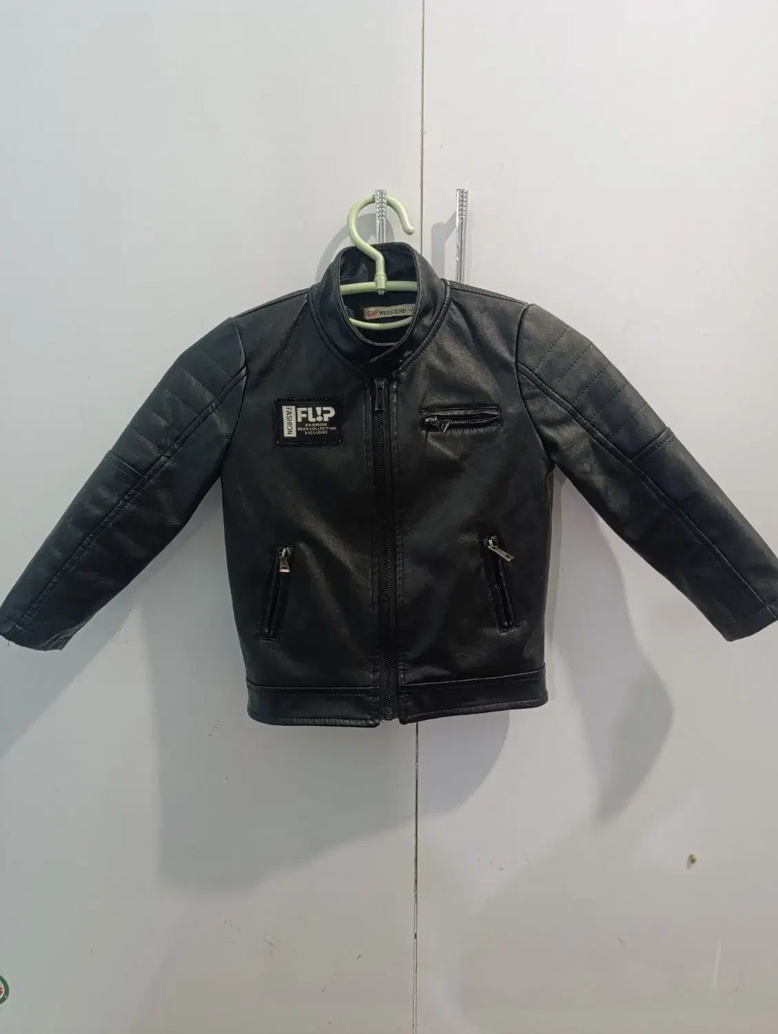 کاپشن چرم پسرانه|کفش و لباس بچه|مشهد, کوی المهدی|دیوار