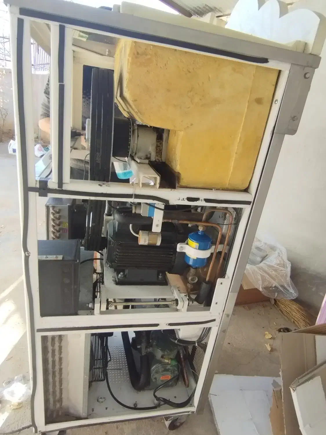 دستگاه بستنی نیکنام|کافیشاپ و رستوران|اردل, |دیوار