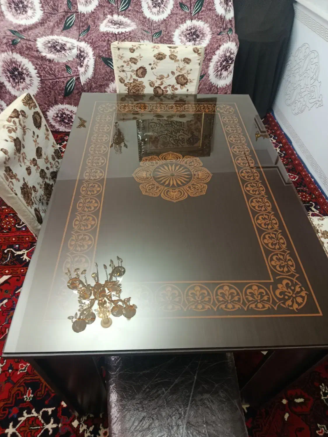 میزه غذاخوری|میز و صندلی غذاخوری|عجب شیر, |دیوار