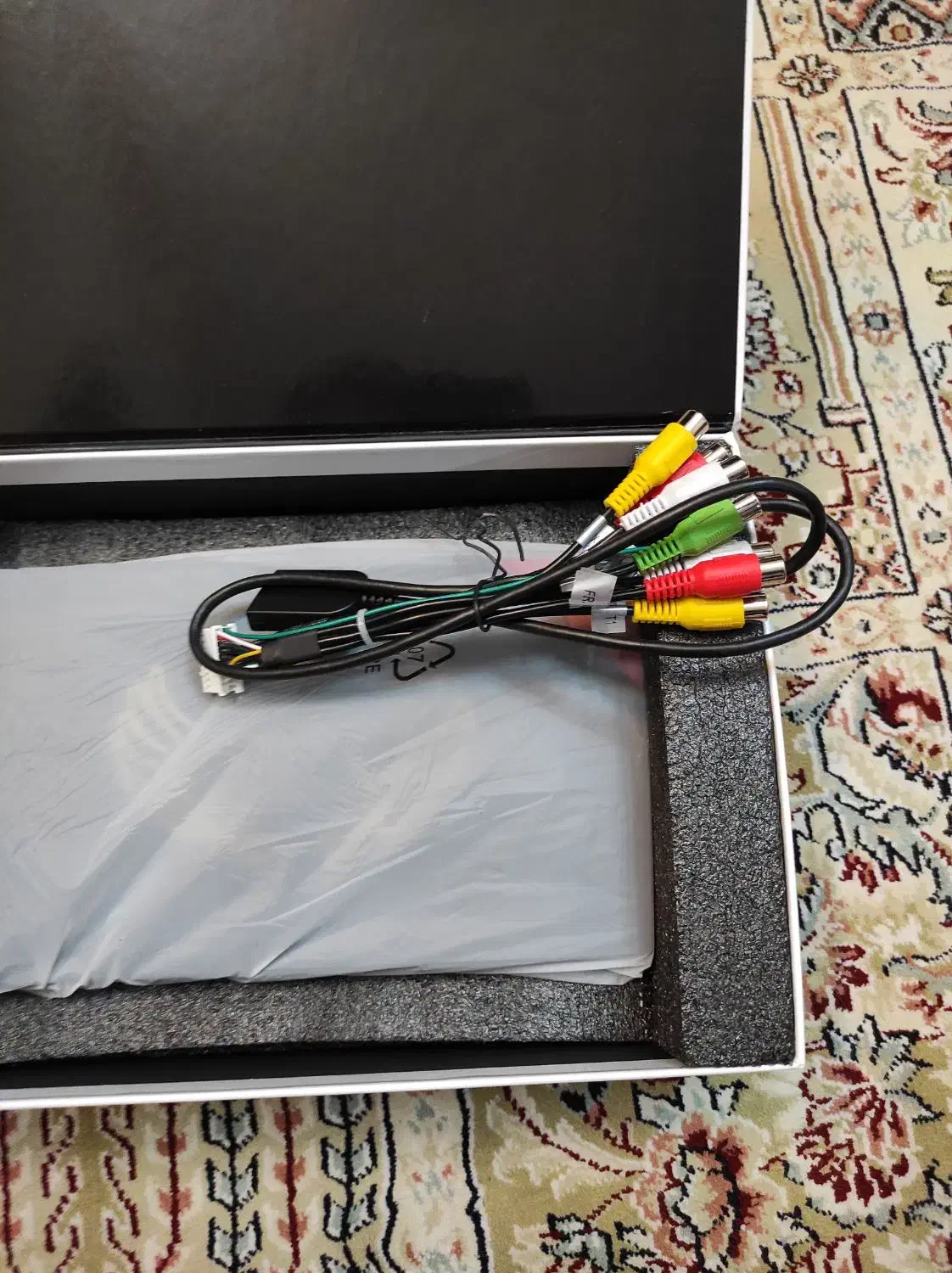 مانیتور برندکارول برده TS18رم3حافظ 32سیم کارت خور|تلویزیون و پروژکتور|فولادشهر, B7|دیوار