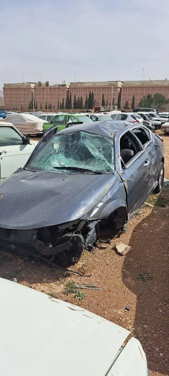 دنا پلاس تصادفی|خودرو سواری و وانت|صدرا-فارس, فاز ۱|دیوار