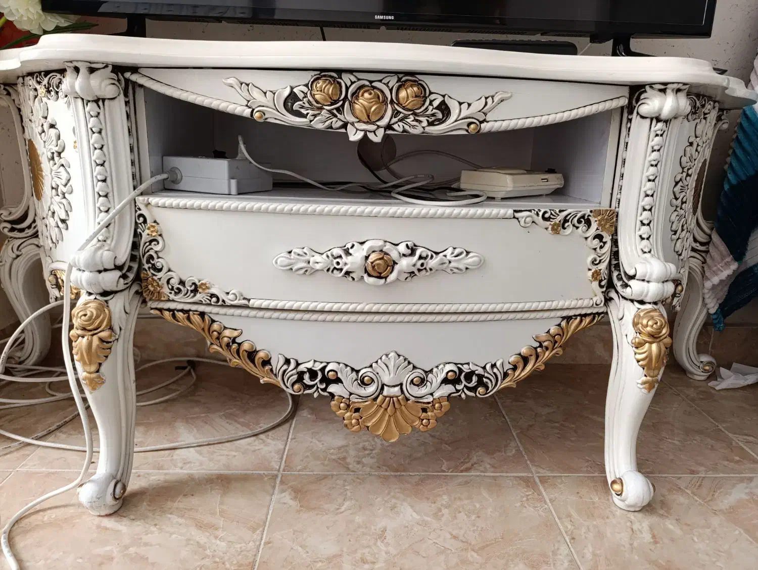 میز تلوزیون با جنس چوب اصل|میز تلویزیون|تبریز, |دیوار