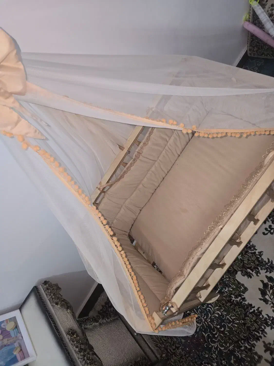 تخت کودک ،تخت کنارمادر،تخت باقابلیت تنظیم|تخت و صندلی بچه|سیرجان, |دیوار