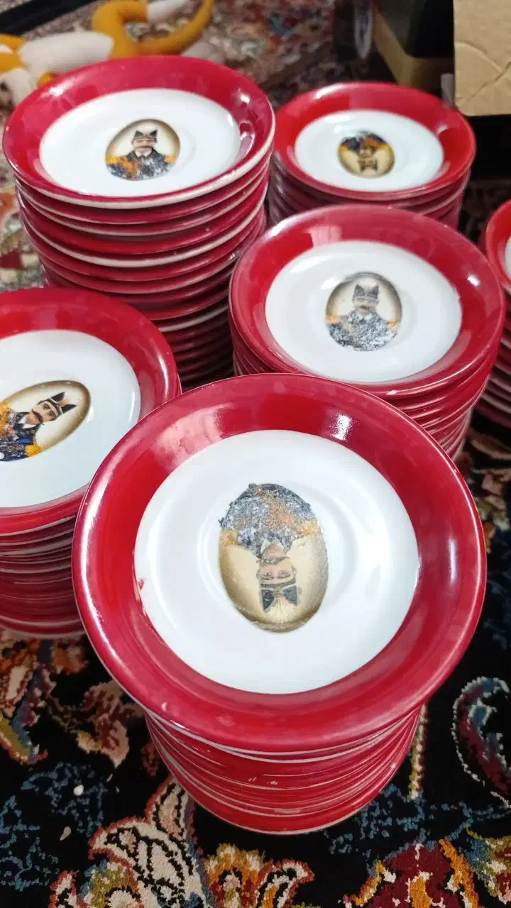 بشقاب کوچک زیرخرما یا شیرینی 75عدد|کلکسیون اشیاء عتیقه|بروجرد, |دیوار