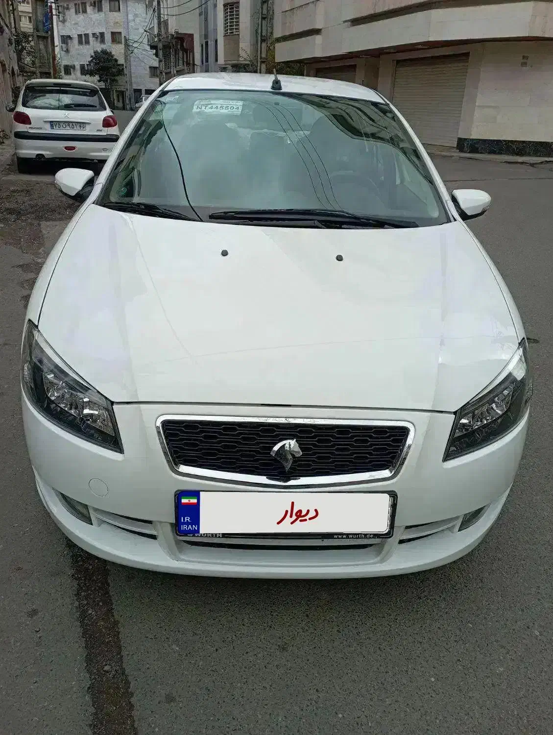 رانا پلاس ۱۴۰۱ درحده صفر بیرنگ بی نقطه|خودرو سواری و وانت|رشت, استقامت ۱|دیوار