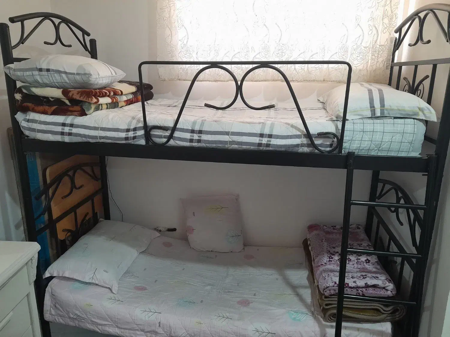 تخت دو طبقه|تخت و سرویس خواب|خلجستان, |دیوار