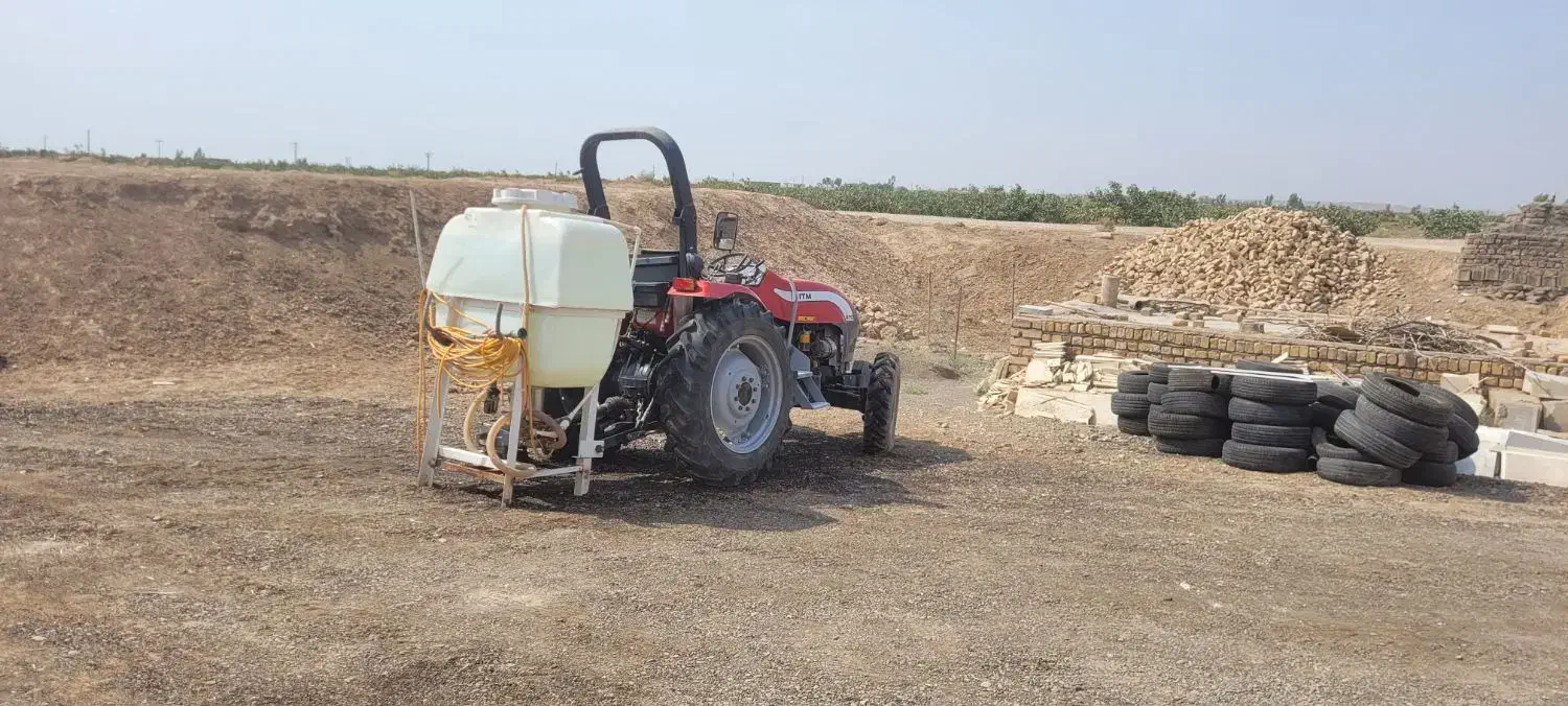 کار با تراکتور|خدمات باغبانی و درختکاری|قم, کوه سفید|دیوار
