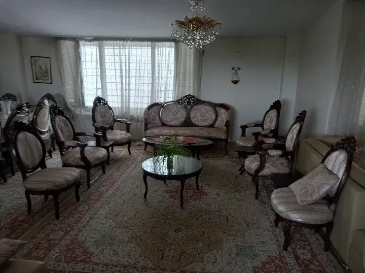 مبل سلطنتی مدل فرحی با میز نهار خوری|مبلمان خانگی و میز عسلی|کرج, فاز ۱ مهرشهر|دیوار