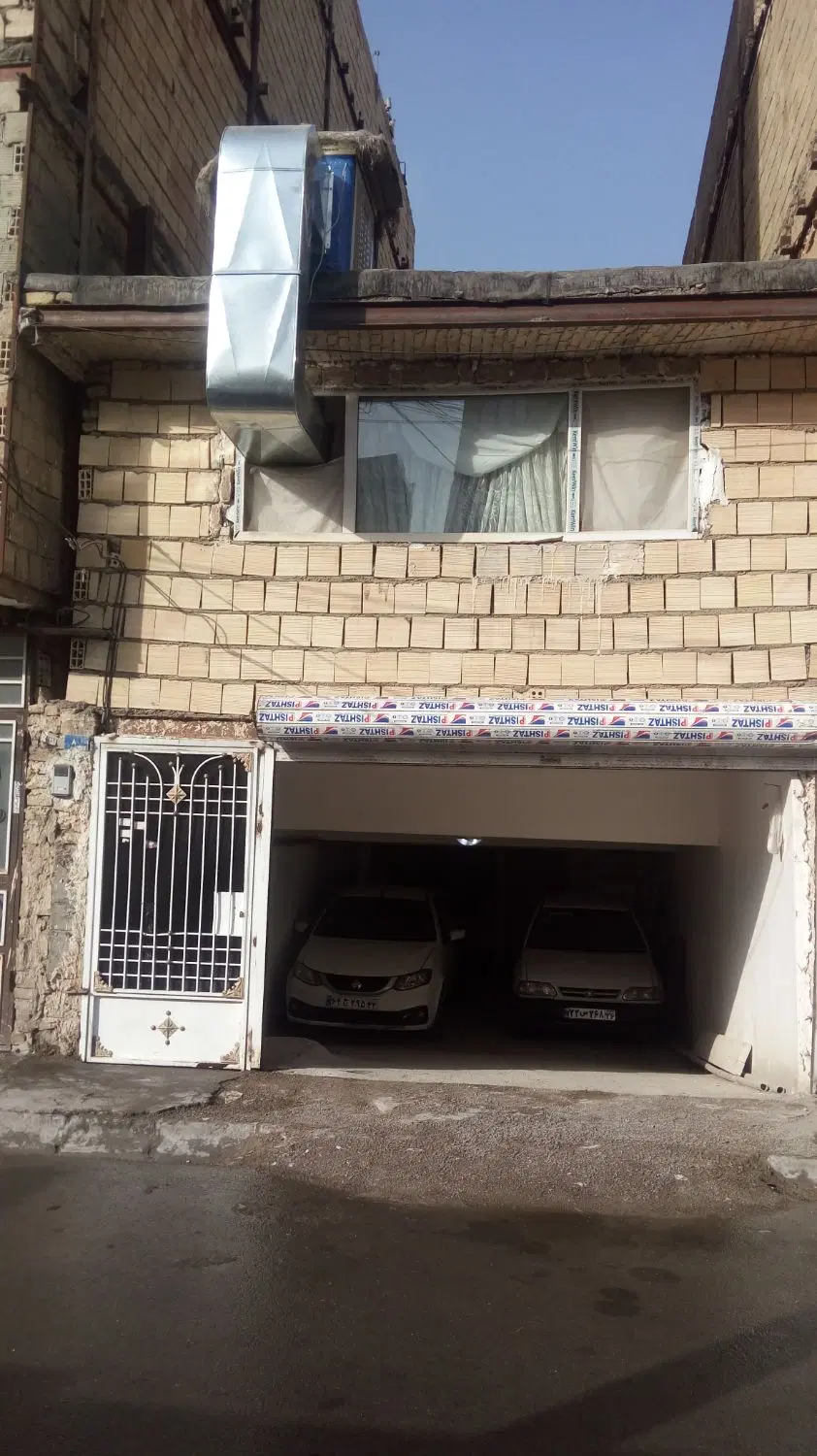 هوایی ب متراژ ۱۰۰ با پارکینگ و چاله آسانسور - Ansicht 3