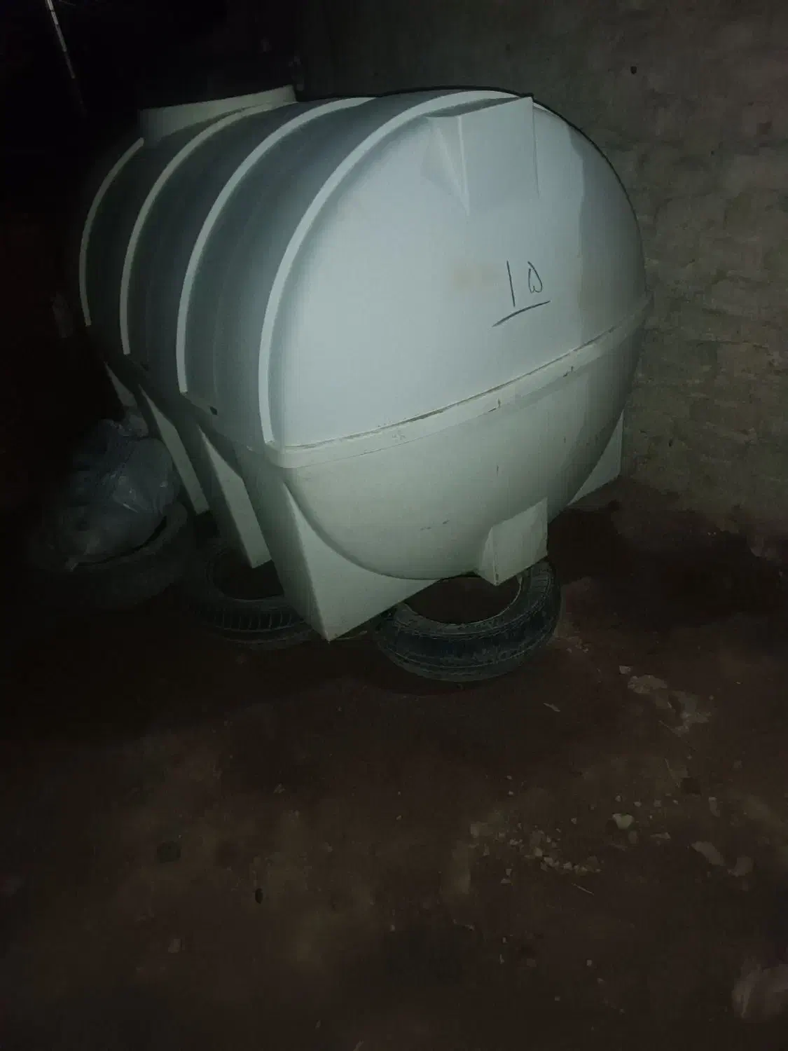 تانکر|مصالح و تجهیزات ساختمان|قرقری, |دیوار