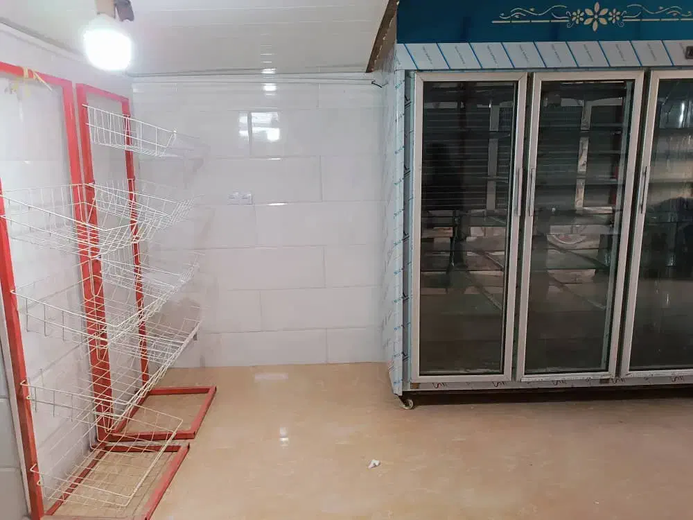 اجاره مغازه 45متری در جمال آباد|اجارهٔ مغازه و غرفه|شیراز, جمال آباد|دیوار