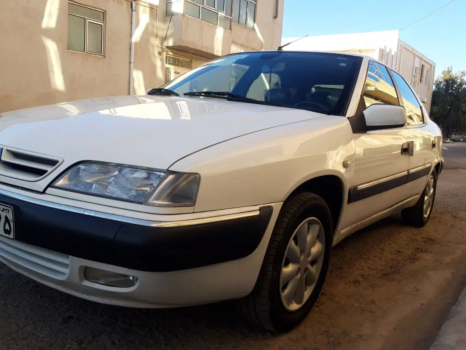 زانتیا سفید سیرجان|خودرو سواری و وانت|سیرجان, |دیوار