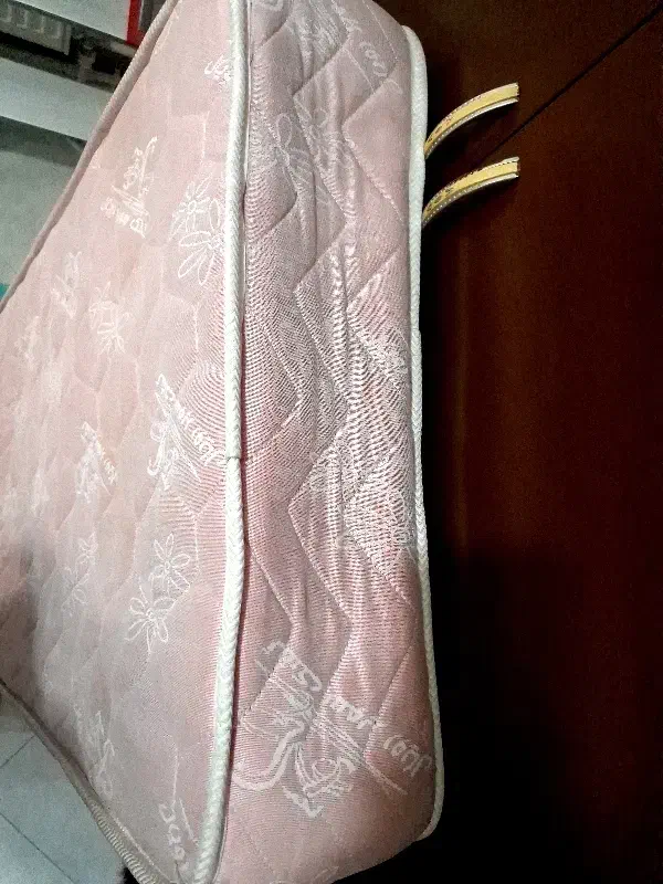 تشک تخت خواب کودک|تخت و صندلی بچه|ری, دیلمان|دیوار