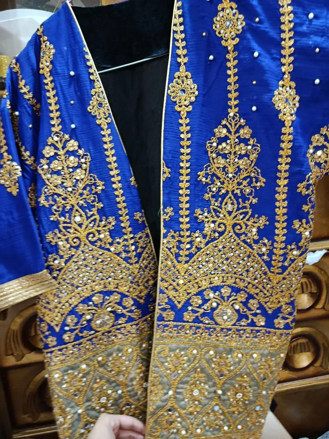 لباس مجلسی|لباس|بندر گناوه, |دیوار