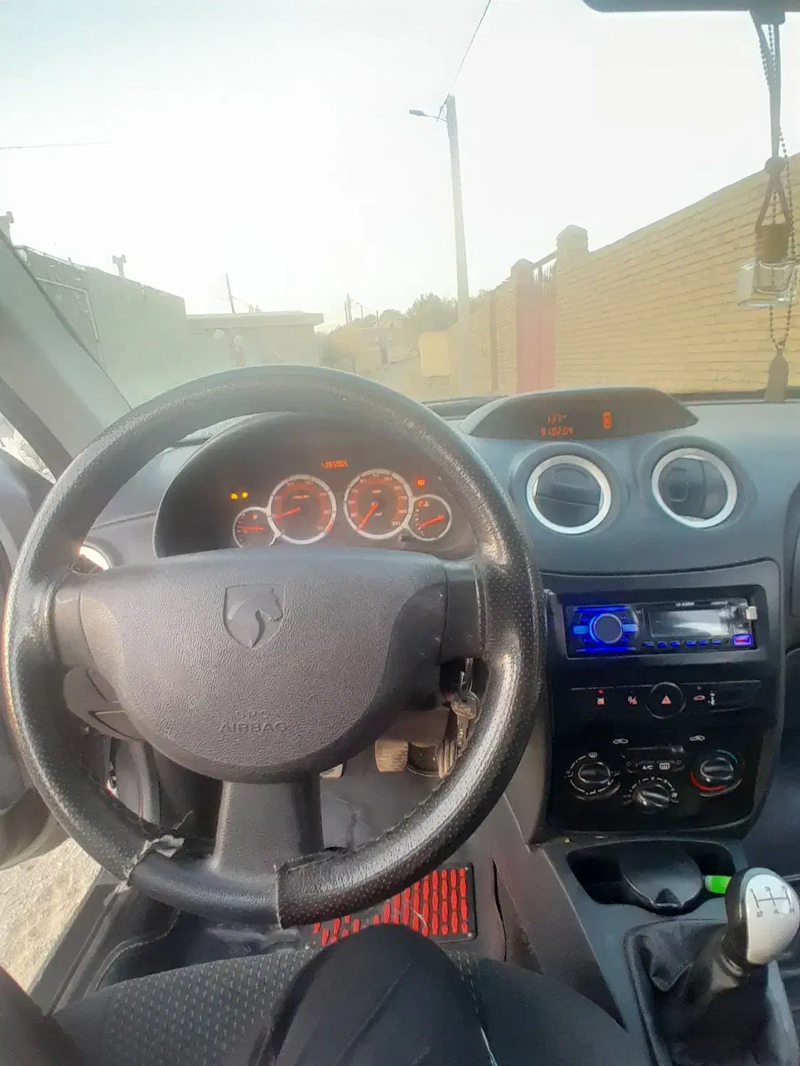 رانا مدل ۹۵ خاکستری|خودرو سواری و وانت|قم, عمار یاسر|دیوار