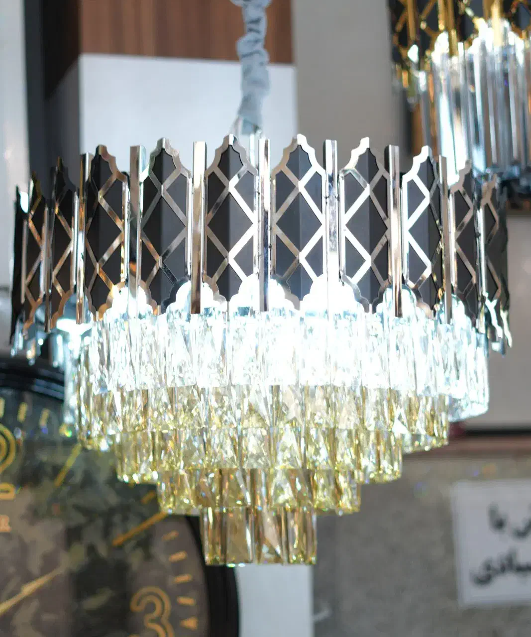 نصب انواع لوستر و فروش|لوستر و چراغ آویز|قرچک, محمد آباد|دیوار