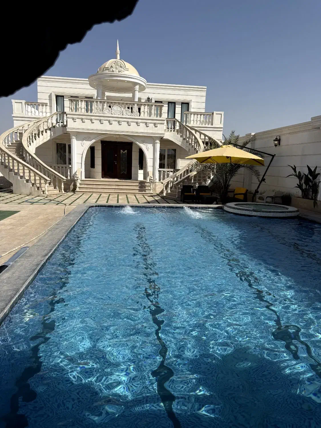 کاشیکاری کف و بدنه وپله موزائیک باغ ویلا آپارتمان|خدمات پیشه و مهارت|دزفول, |دیوار