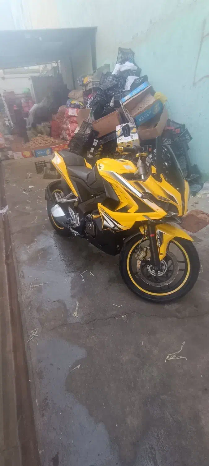 rs200|موتورسیکلت|تهران, دروازه شمیران|دیوار