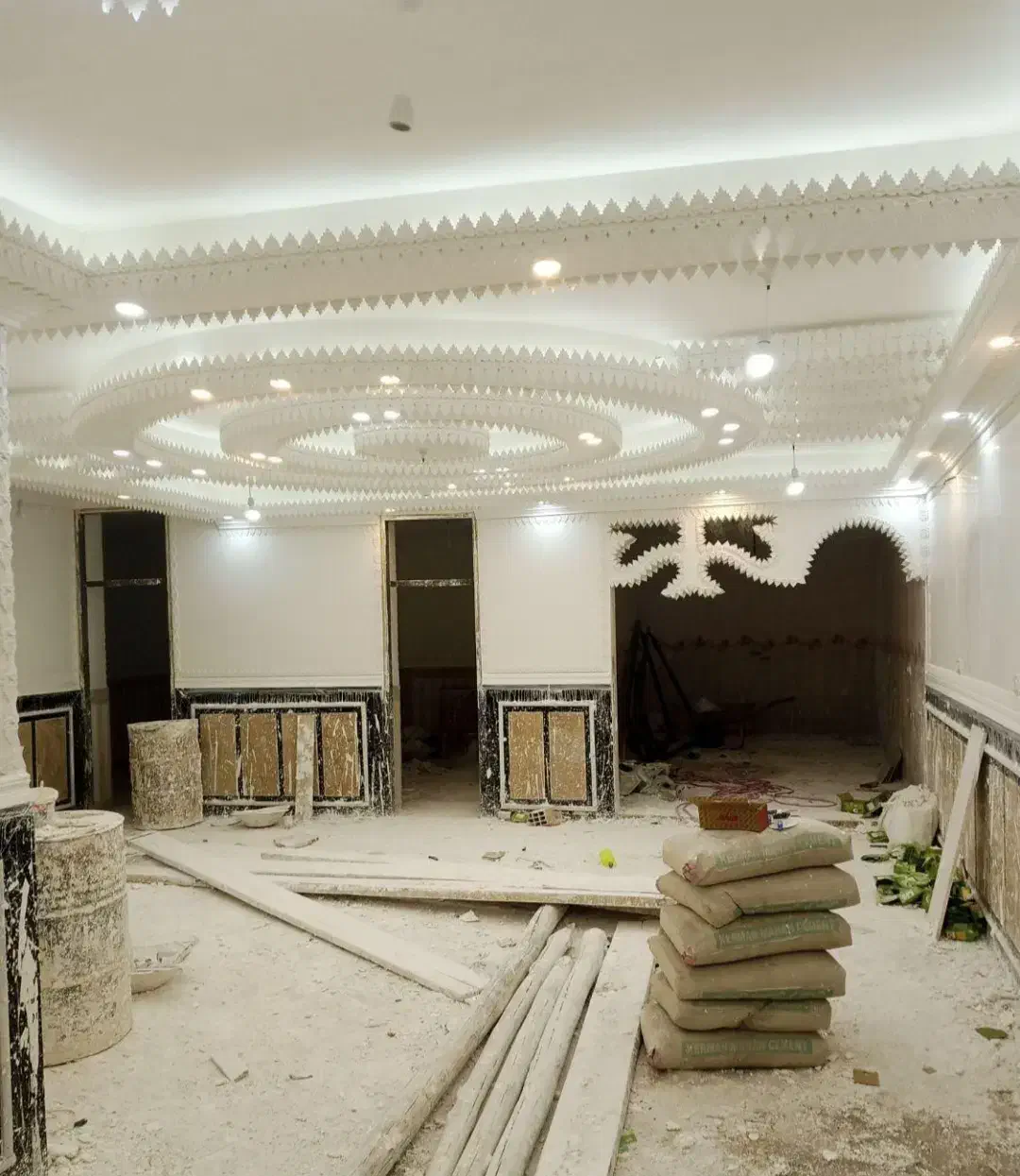 گچ کاری گچکاری و لکه گیری|خدمات پیشه و مهارت|چابهار, |دیوار