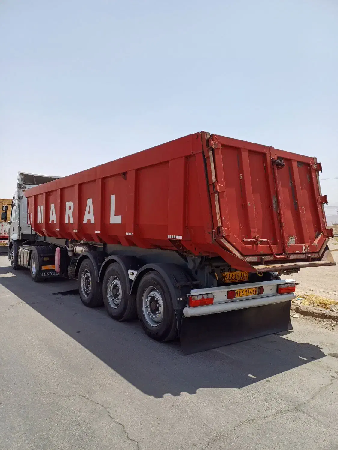 تریلی کمپرسی مارال شرکتی ۹۳|خودرو سنگین|یزد, |دیوار