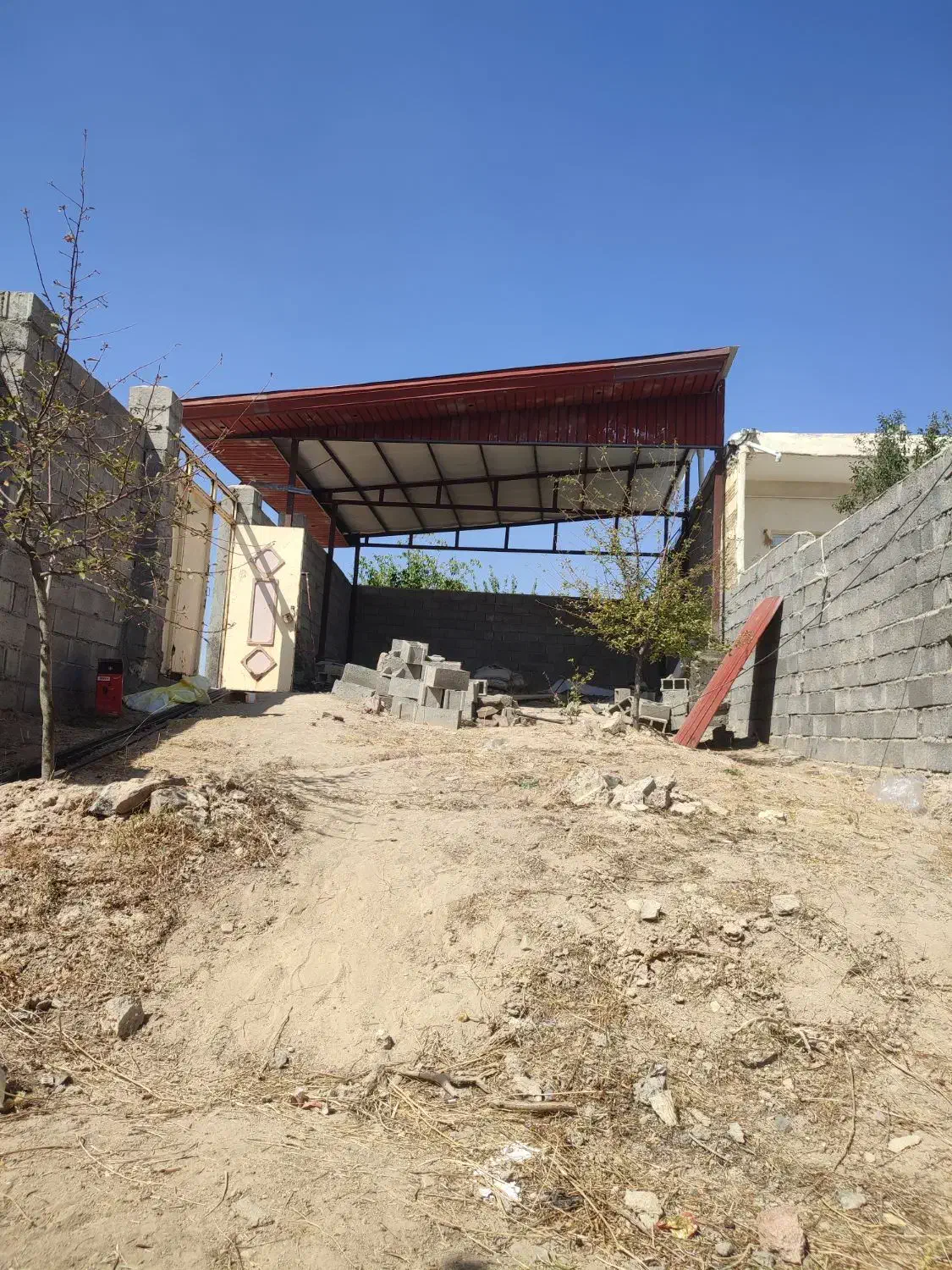 اجرای سقف شیروانی الاچیق کانکس خدمات جوشکاری|خدمات پیشه و مهارت|نظرآباد, شهرک سید جمال الدین|دیوار