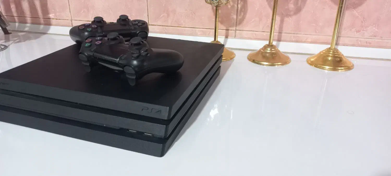 ps4 pro  پی اس فور پرو کپی خور|کنسول، بازی ویدئویی و آنلاین|بروجرد, |دیوار