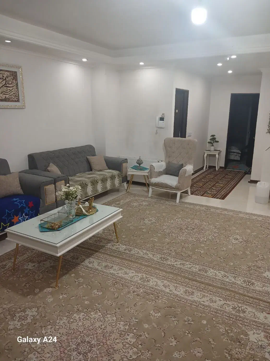 فروش اپارتمان ۹۰ متری دوخواب تکواحدی|فروش آپارتمان|بهارستان, |دیوار